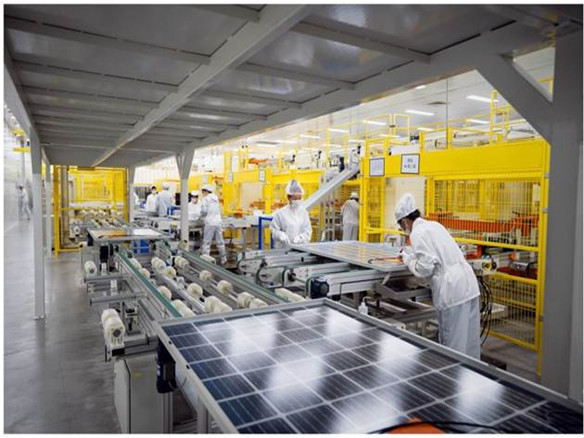 組件公司陽光二車間返修班組獲錦州市濱海新區(qū)三八紅旗集體